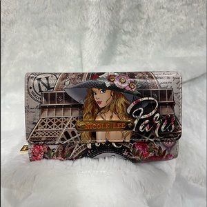 Gorgeous Nicole lee leather like Hollywood wallet! 📲 PRICE IS NEGOTIABLE📲